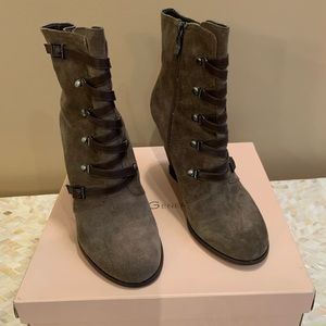BCBG Generation boots